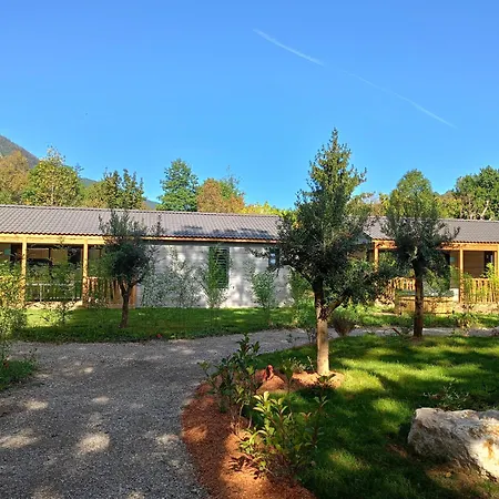 营地 La Marmotte 4*